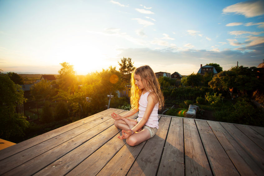 Le yoga pour les enfants TDAH
